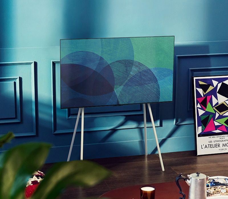 LG OLED 4K 48C2PSA được hỗ trợ lắp đặt với chân đế Floor Stand