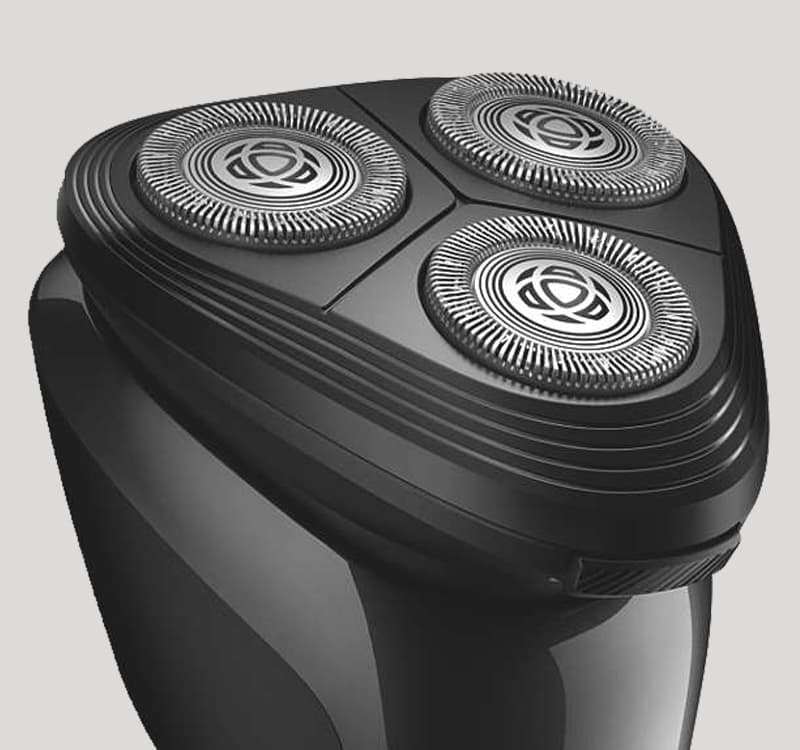 Philips S1103/02 trang bị đầu cạo dễ điều chỉnh