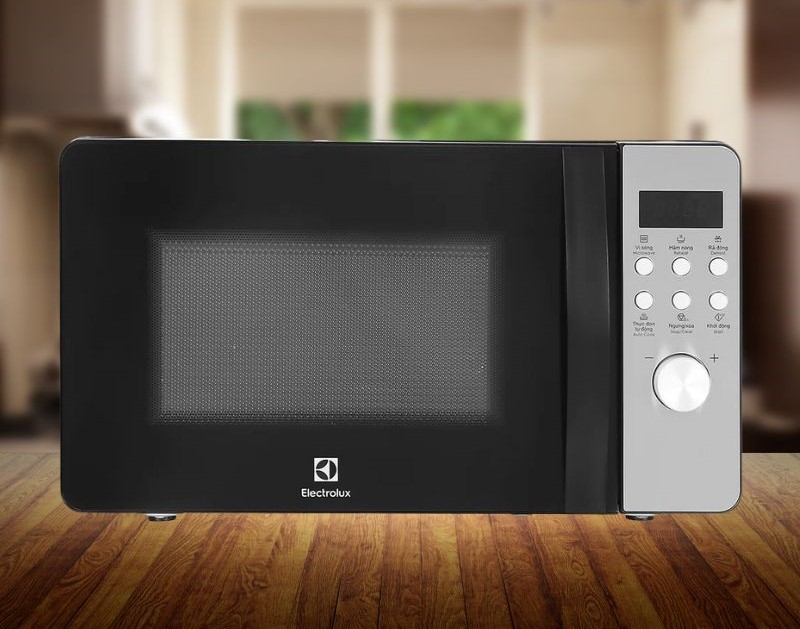 Lò vi sóng Electrolux có kiểu dáng hiện đại 