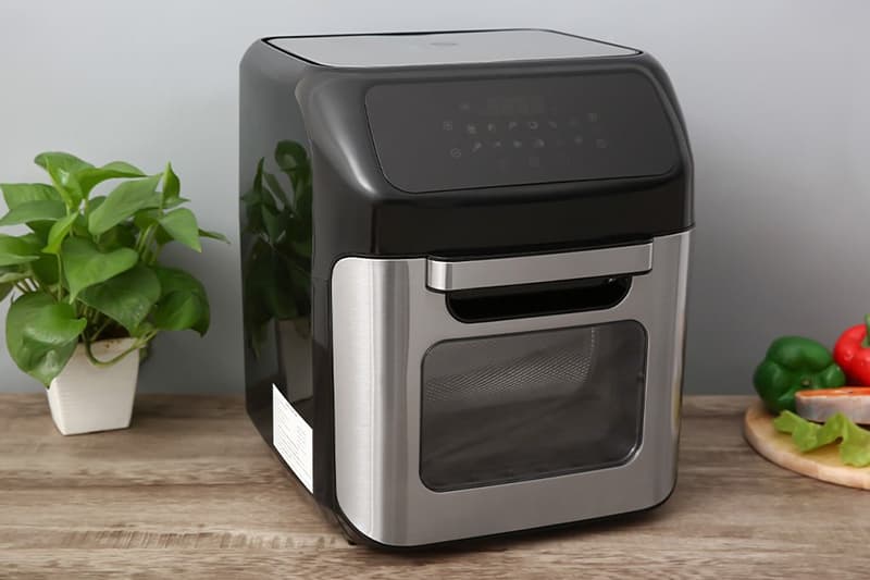 Nồi chiên không dầu Mishio MK-281 sở hữu dung tích 12 lít
