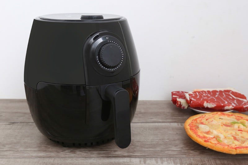 Nồi chiên không dầu Mishio MK01New được làm bằng chất liệu cao cấp