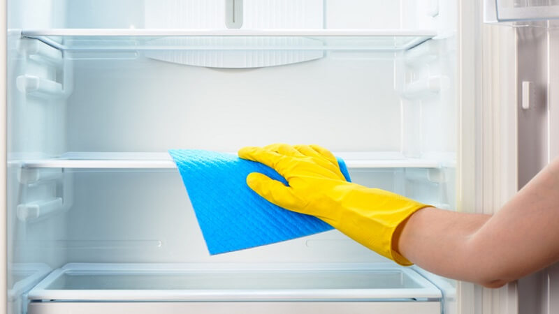 Lợi ích của việc lau tủ lạnh bằng giấm